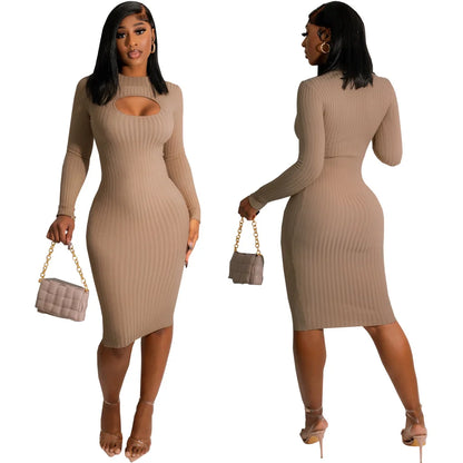 Solid color long-sleeved white collar dresses