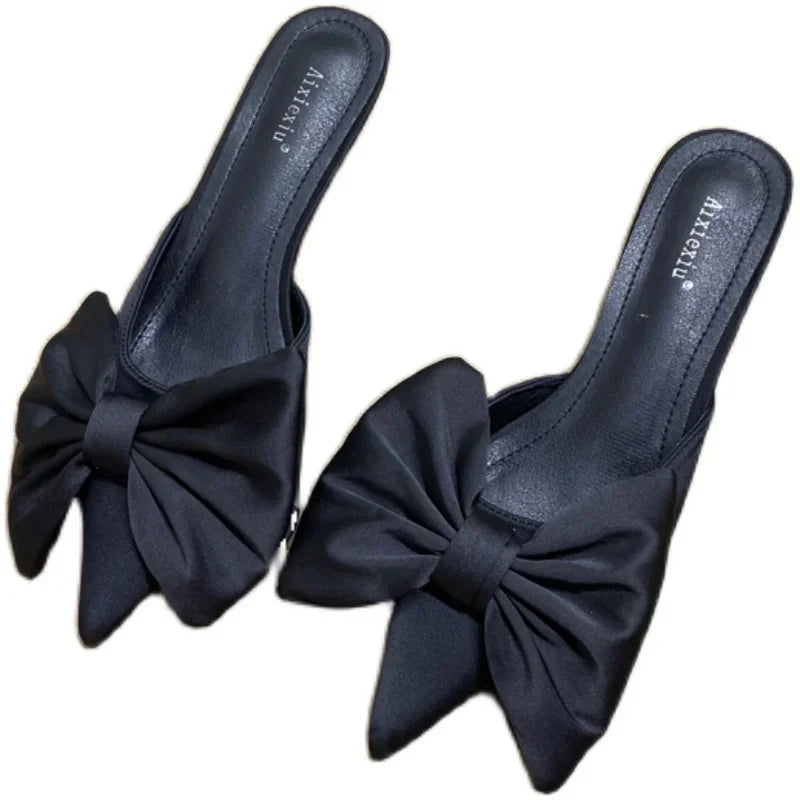 Polka Dots Pointed Toe Bow Heel Shoes