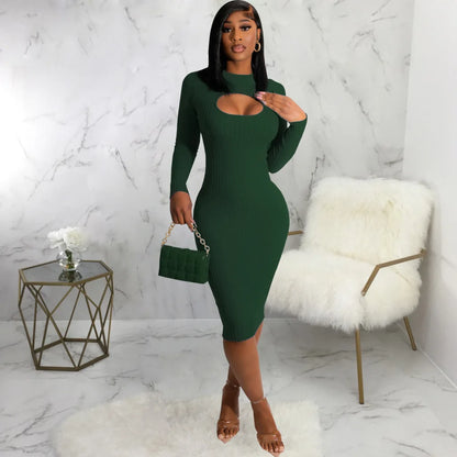 Solid color long-sleeved white collar dresses