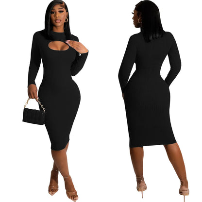 Solid color long-sleeved white collar dresses