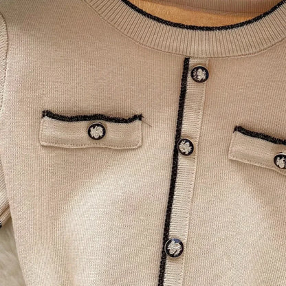 O Neck Stretchy Knit Contrast Trim Button Detail Bodycon Mini Dress