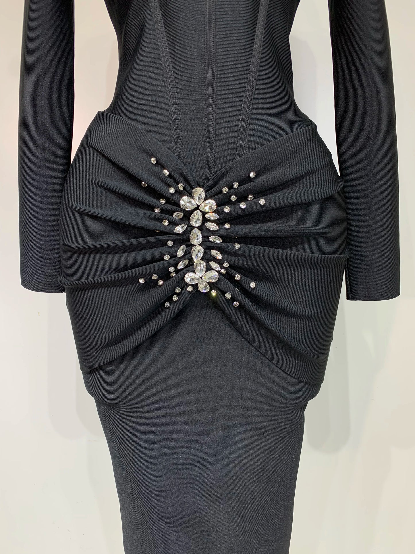 Luxury Sparkly Beading Bodycon Celebrity Dresses