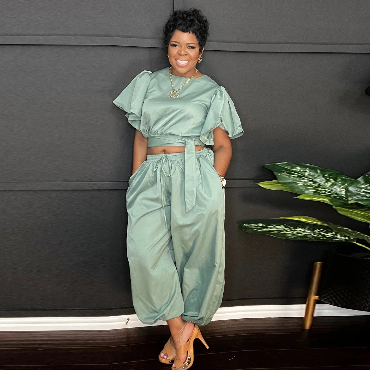 O-neck Belt Short Flare Sleeve Crop Top + Pants Suits (2 pcs.)