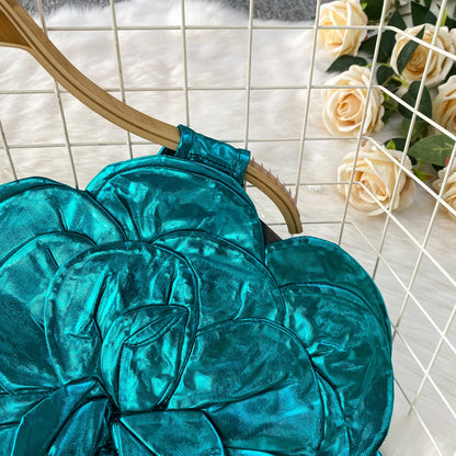 Chic Spliced Halter Diagonal Collar Dresses