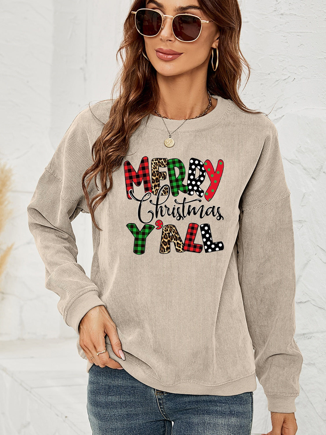 MERRY CHRISTMAS Y'ALL Graphic Sweatshirt - Fashion Finder Hub