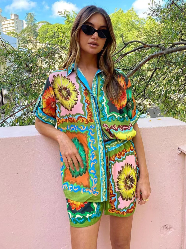 Loose daisy flower shorts and shirt two sets