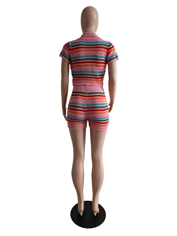 New knitted color short set