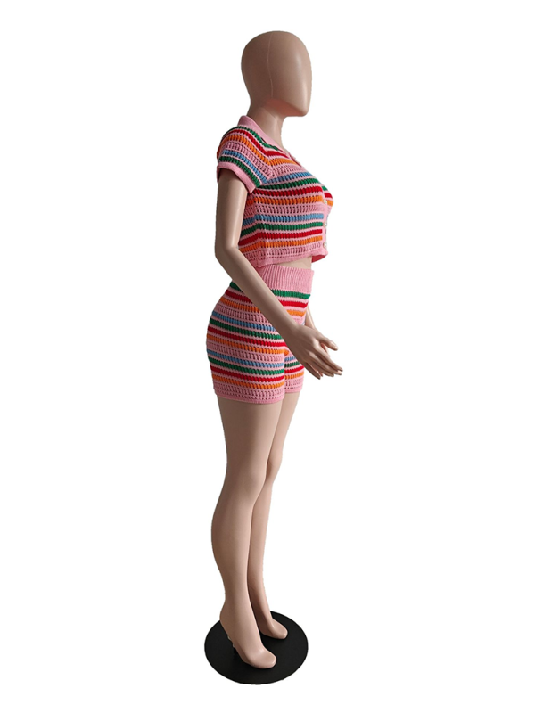 New knitted color short set